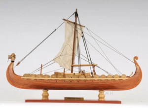 Barco pequeño vikingo de 15 pulgadas modelo de madera - Imagen 1 de 15