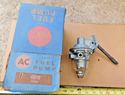 NEW AC 4070 FUEL PUMP FOR 1954 FORD 8-CYLINDER CARS & TRUCKS 54 - image 1 of 3