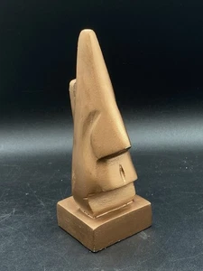 Supporto occhiali da vista in legno intagliato forma naso viso rame colore oro - Foto 1 di 9