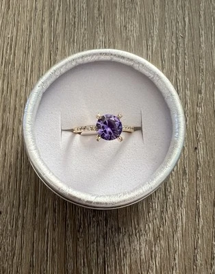 Anel de revestimento de ouro Bomb Party topázio roxo cz tamanho 7 Desejando-lhe felicidade - Imagem 1 de 3