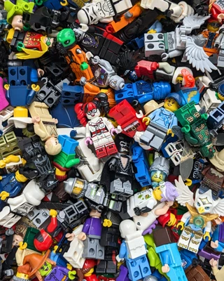 CHEAPEST 10 LEGO MINIFIGURES LOT ~ALL THEMES Star wars Minecraft Ninjago DC - Image 1 of 2