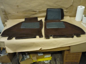 Ferrari Testarossa - Set Of Front Carpets/Floor Mats-Factory Original OEM Brown - Picture 1 of 6