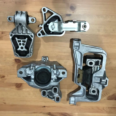Engine &Transmission Mount Mercedes Benz 4PCS CLA250 GLA250 B250 HD 24625170617 - Image 1 of 2