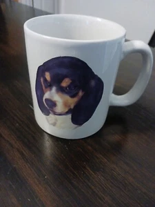 Beagle Ceramic Coffee Mug Cup 4.25" One side has a Beagle the other Definition - Bild 1 von 3
