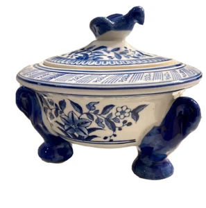 Vtg Ceramic Serving Bowl Tureen Blue & White Bird Floral with Lid Made in China - Picture 1 of 13