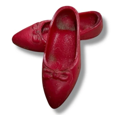 Винтажная кукла Misty красная резина лечит с бантиками идеально  - Изображение 1 из 4