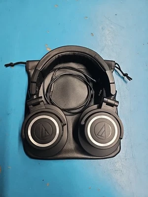 Audio-Technica ATH-M50xBT - Black - Image 1 of 4