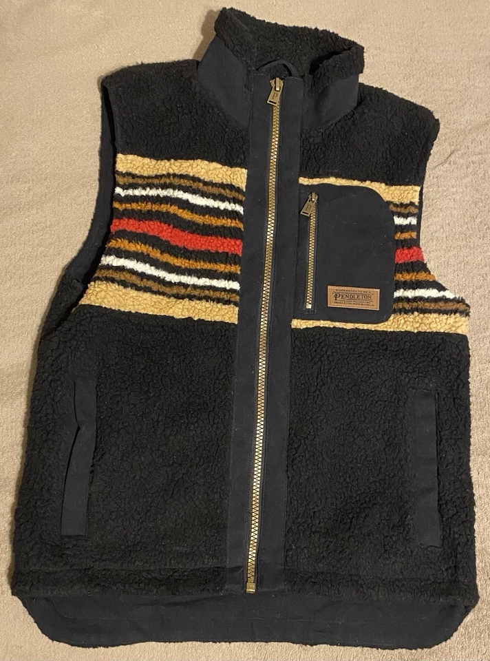 Pendleton Men's Ridgeline Olive Camp Stripe Fleece Full-Zip Vest Small - Image 1 of 4