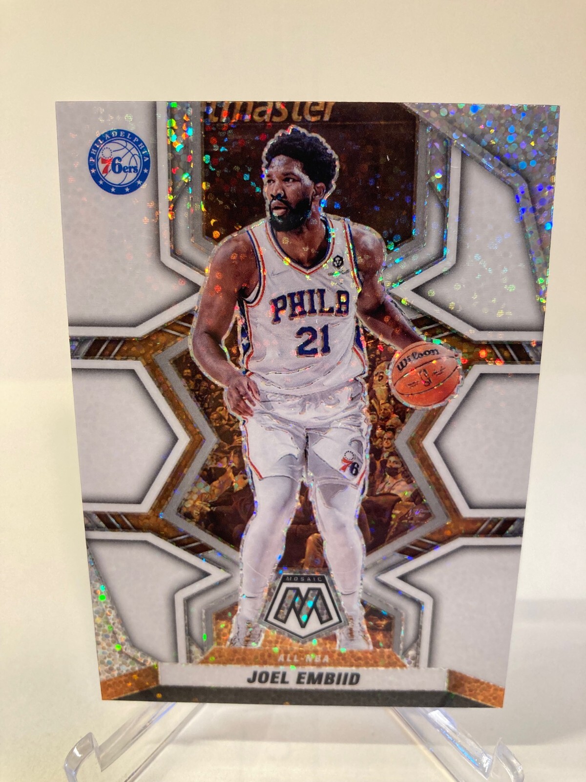 2021-22 Mosaic White Sparkle Joel Embiid  290 SSP