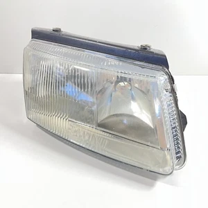 1998-2001 VW Passat B5 Right Passenger Side Headlight OEM - Picture 1 of 15