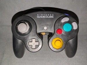 Official Nintendo Gamecube Controller - Black - DOL-003 Tested and working - Picture 1 of 2