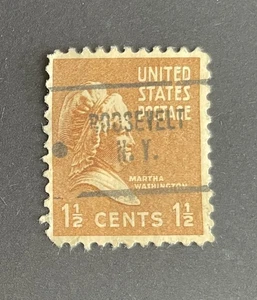 Roosevelt, New York Type 704 Precancel - 1½ cents Prexie - U.S. #805 - thin - NY - Picture 1 of 2