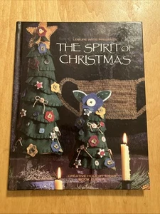 1997 The Spirit of Christmas Book 11 By Leisure Arts - Picture 1 of 8