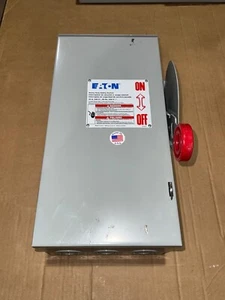 Nuevo Eaton DH321NRK 30 Amp 240v Interruptor de Seguridad Trifásico Desconexión 3R - Imagen 1 de 1