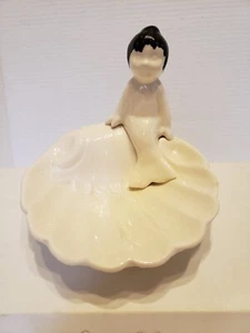 Hand painted white and black Ceramic Mermaid Soap/Trinket Dish vintage signed - Picture 1 of 21