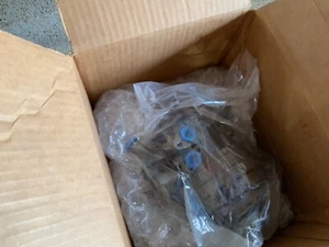 BMW Power Steering Pump 550i, 650i, 750i Alpina B6 B7 AND B7L NEW - - Picture 1 of 11