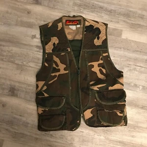 Avid Outdoor Men's Multi Pockets Camo Hunting Vest Full Zip Size Medium 38-40  - Picture 1 of 9