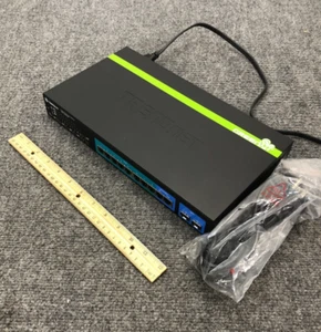 TRENDnet TPE-1020WS/A 10 Port Gig PoE Web Smart TPE - Open Box - - Picture 1 of 7