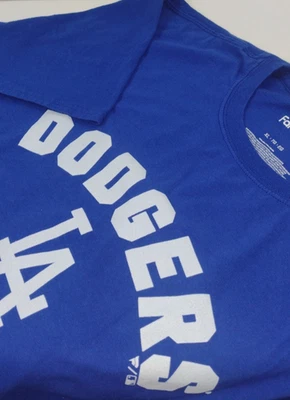 Men's XL Fanatics Dodger Chase Utley #26 Blue Short Sleeve T-Shirt - Image 1 of 4