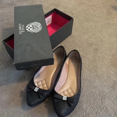 Vince Camuto Black Glitter Flats With Bow Size 9M - Image 1 of 4