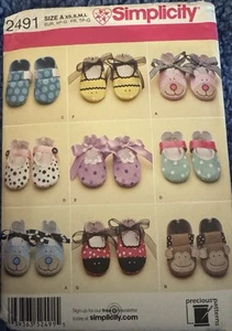 🌻Simplicity Precious pattern 2491 Baby Shoes sz XS, S, M, L uncut - Picture 1 of 2
