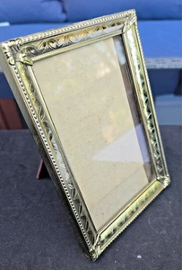 Vintage Gold Tone Etched Ornate 3x5 Picture Frame (Gold Color) - Picture 1 of 4