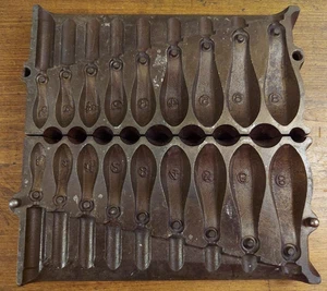 Vintage Reading Instrument Co Cast Iron Universal Fishing Sinker Mold 3/4-8oz. - Picture 1 of 7