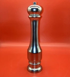 Williams Sonoma 13 Inch Pepper Grinder-Silver Colored-Made In Italy-Read Desc. - Picture 1 of 8