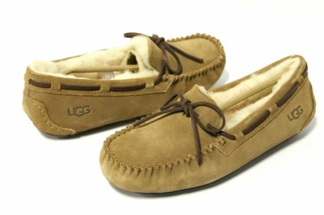 UGG Dakota Slipper for Women - Size US 7 - Brown