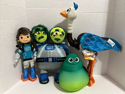Lote de 4 peluches Disney Miles From Tomorrowland Miles MERC Watson & Crick Blodger Foto 1 de 4