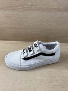 strap on vans shoes