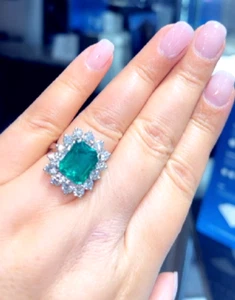 7,50 Karat Lab Created Diamant & grüner Smaragd Ring 14K Weißgold Smaragdschliff - Bild 1 von 6