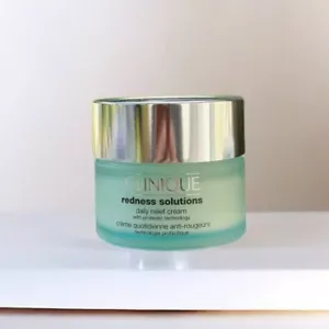 Clinique Redness Solutions Daily Relief Cream 30 ML / 1 OZ Unboxed - Full Size - Picture 1 of 7