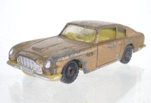 HUSKY ASTON MARTIN DB6 22 Gold Vintage Toy Model Collectible Car - Picture 1 of 10