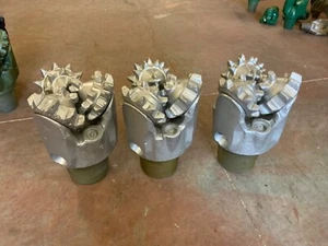 9 1/2 NEW Tricone Drill Bit Water, Oil, Gas Well Drilling with - Picture 1 of 3