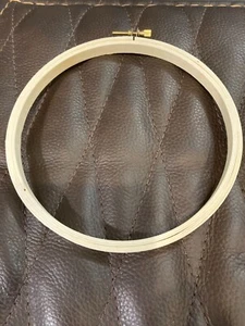EMBROIDERY HOOP 6 INCH WOODEN NEW FOR NEEDLEWORK OR AS A FRAME - Picture 1 of 3