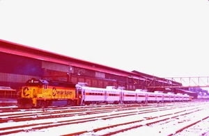 SISTEMA DE AJEDREZ ORIGINAL KODACHROME SLIDE GP40-2 #4269 TIRANDO CSS&SB MUs 12/9/82 - Imagen 1 de 1