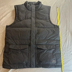 Nike Streetwear Daunen Puffer Schwarz Weste Gilet Bodywarm Größe Herren L - Bild 1 von 14