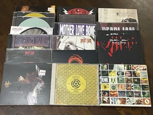Lot 17 Pearl Jam CDs Ten Vs. No Code  Binaural Riot Act Lost Dogs Vitalogy Live - Bild 1 von 18