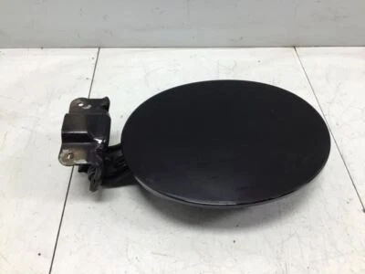 PORTA DE ENCHIMENTO DE COMBUSTÍVEL NISSAN MAXIMA S 2011 FÁBRICA (PRETO CARMESIM) - Imagem 1 de 4