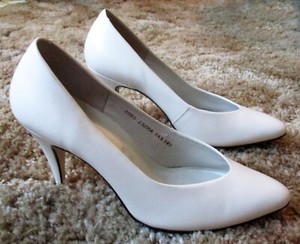 Business Heels 1980s Vintage Shoes for 