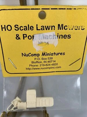 NuComp Miniatures HO SCALE #204 CORTADORES DE GRAMA DE RESINA E MÁQUINAS POP NOS SEM PINTURA - Imagem 1 de 2