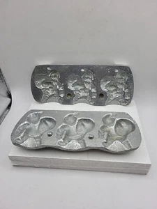 Vintage Santa Claus St. Nickolas Carrying Gift Bag Chocolate Candy Wax Mold  - Picture 1 of 15