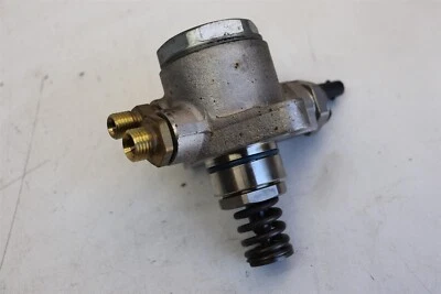 Audi RS5 B8 8T cupé 2013 motor 4,2 L bomba de combustible de alta presión J240 Foto 1 de 2