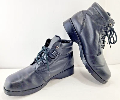 Botas de tornozelo femininas St John's Bay Tamanho 9 M forrado com pele Cabedal de couro preto com cadarço - Imagem 1 de 4