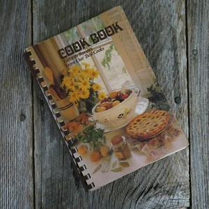 Vintage California Cookbook Arcata SoroptImist International 1985 Favorite Recip - Picture 1 of 10