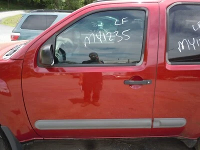 2005-2011 Nissan Xterra 4.0L Front Door Assembly Driver Left Electric OEM A15 - Image 1 of 3