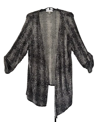 Cárdigan para mujer 22/24 - Patrón de piel de serpiente ligero con patrón de corbata frontal lavandería francesa Foto 1 de 4