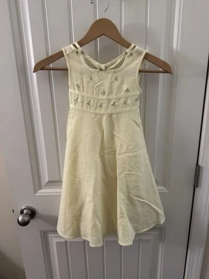 Bonnie Jean Girls 5 Beautiful Spring Yellow Dress with White Roses Zip & Tie - Image 1 of 4