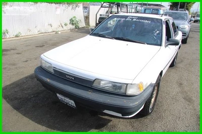 Toyota Camry 1990  Foto 1 de 4